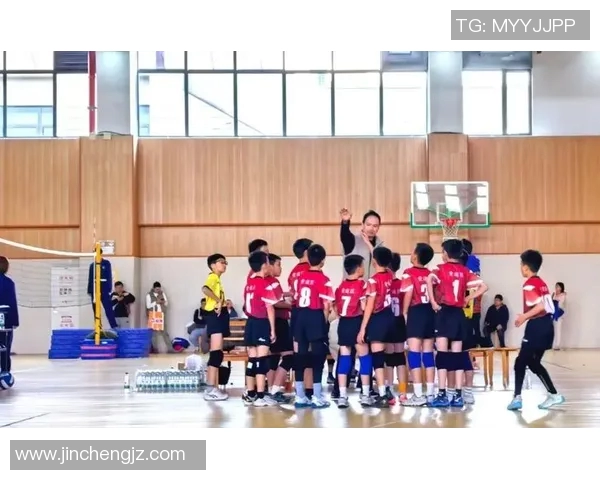 上海排球队在排球状态排行榜中名列第十展现出强劲竞争力与潜力