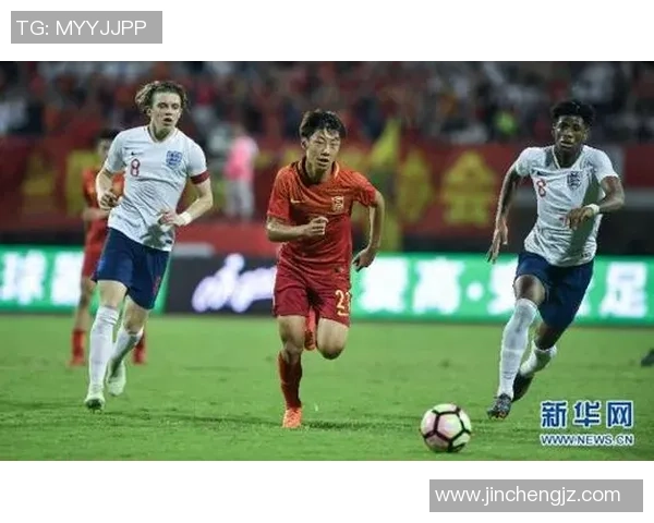 成都足球队以68分领跑大师赛积分榜展现强劲实力