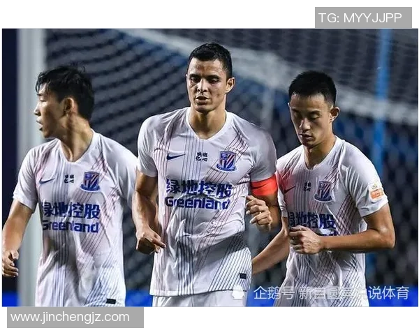 成都篮球队防守反击策略分析与战术得失探讨